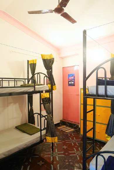 Four-bed female dormitory at Lost Paradise